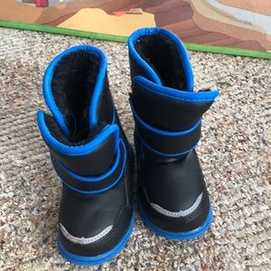 Toddler boots